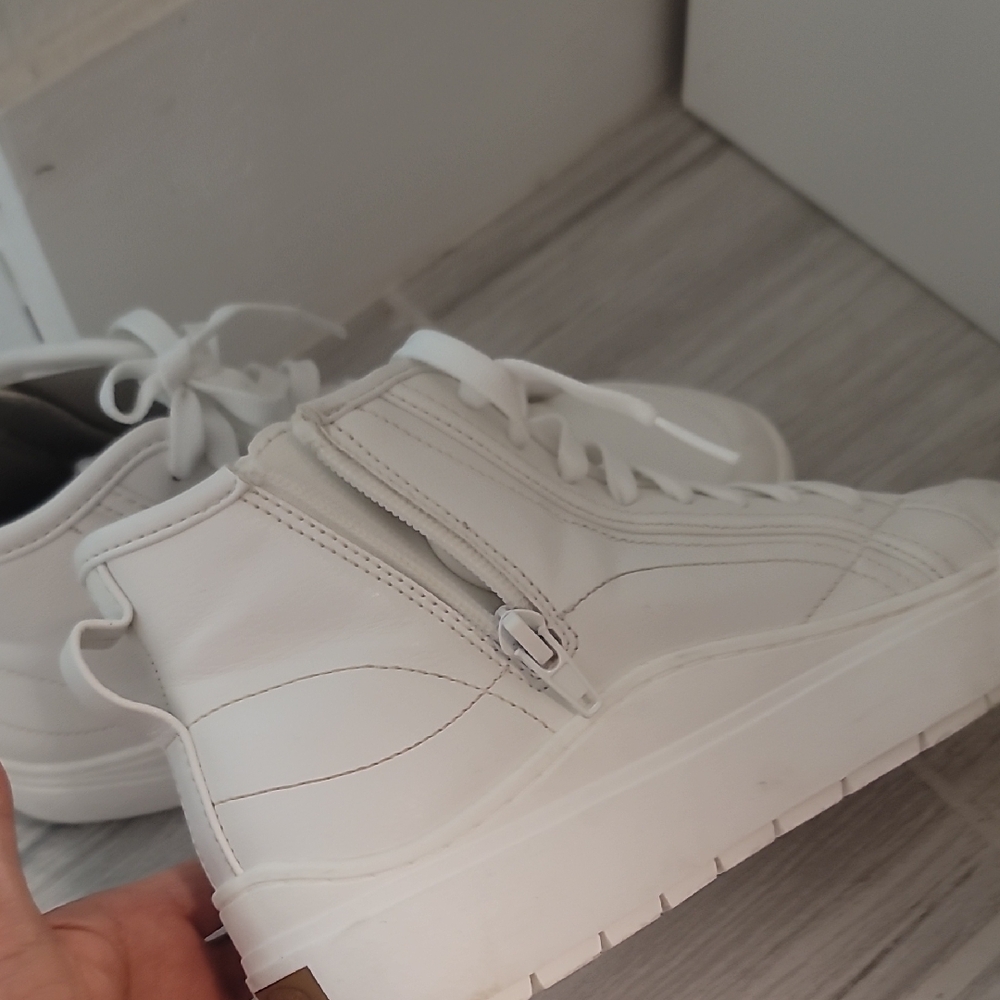 Dr. Scholl's White Platform High-Top Ankle Boots with Side Zip